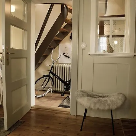 Vaktahouse